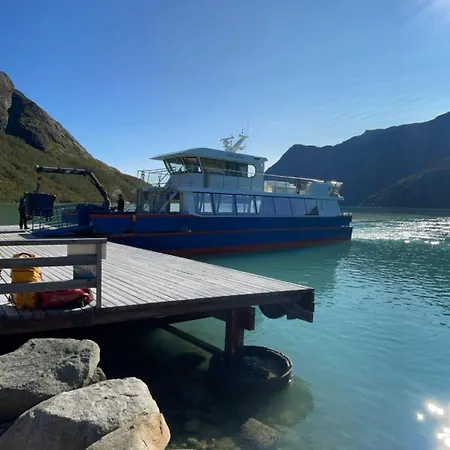 아파트 Ideal Getaway For Couples Or Small Families *