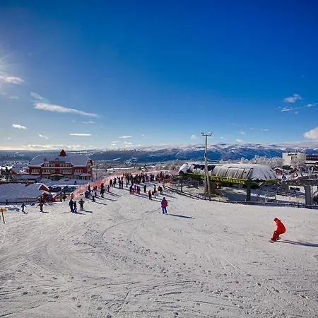 Ideal Getaway For Couples Or Small Families *